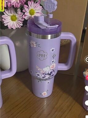 💜 Princess House Beautiful Tumbler..